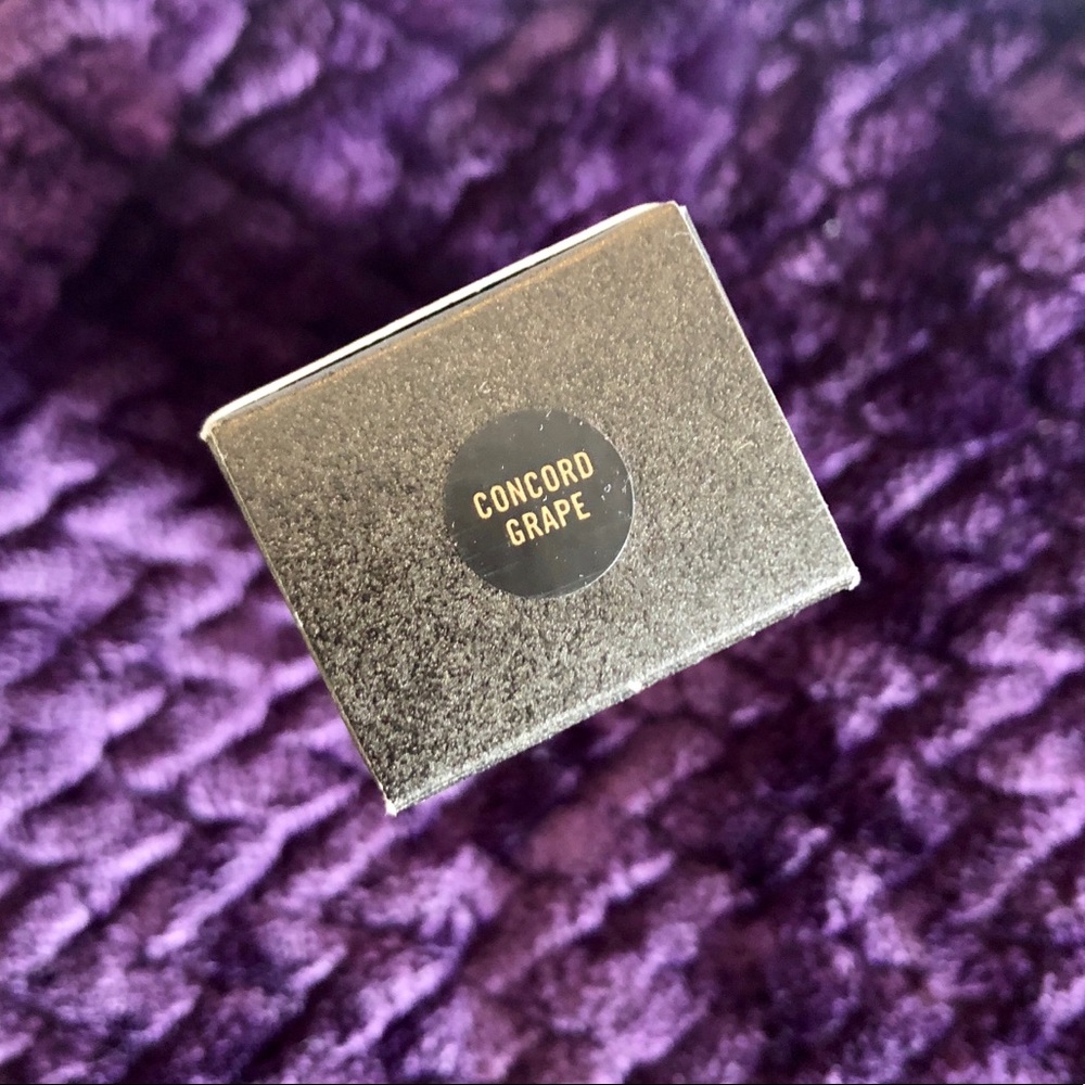 M•A•C x Robert Lee Morris ‘Concord Grape’ Lipstick - Picture 2 of 8